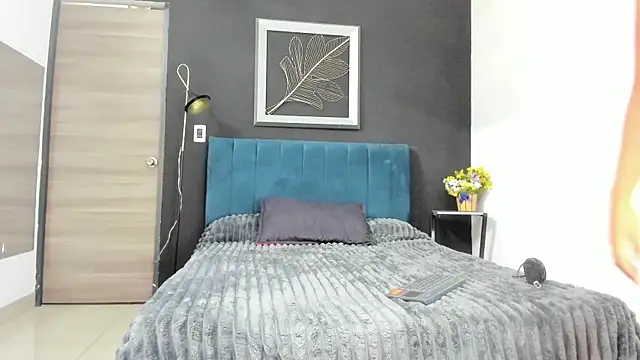 gia willliams online show from July 9, 3:58 pm