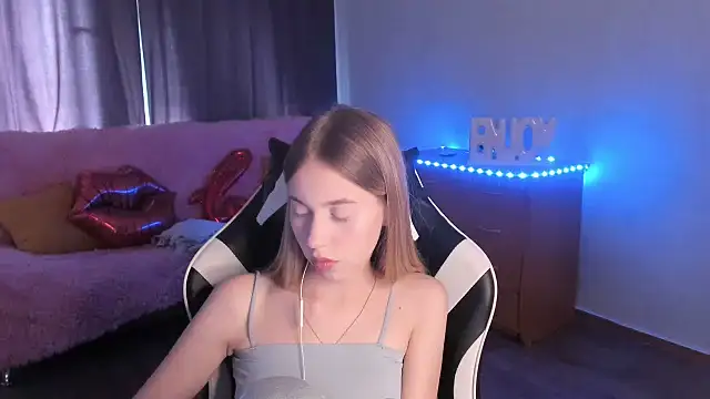ModelPi online show from July 24, 2:09 am