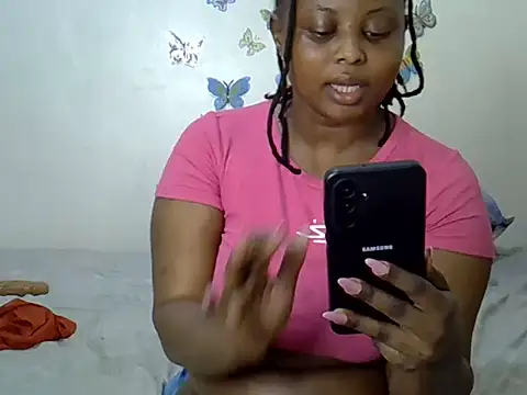 Pretty j online show from July 15, 6:45 pm