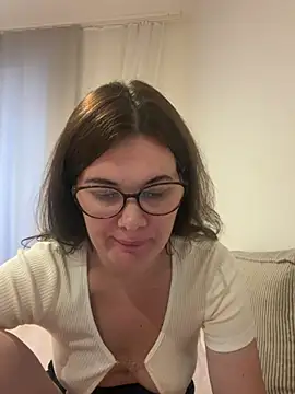 Sophie Virginia online show from July 27, 7:11 pm