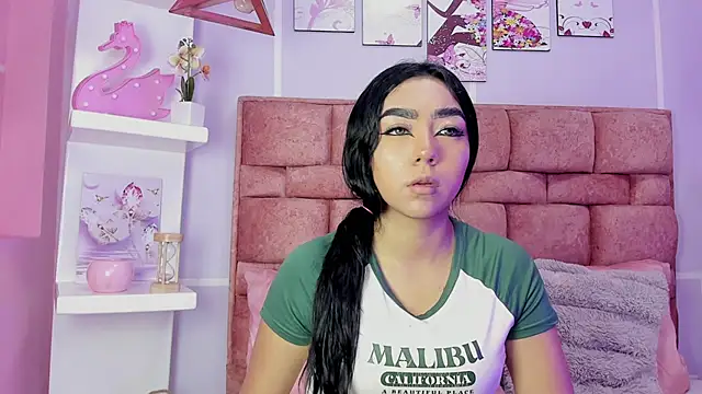 evelyn noa online show from July 24, 3:48 am