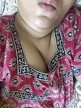 arushi9490 online show from July 12, 10:32 pm