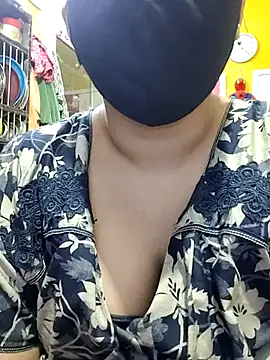 arushi9490 online show from July 10, 7:42 am