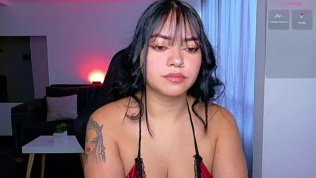 Kitthy  online show from July 23, 9:12 pm