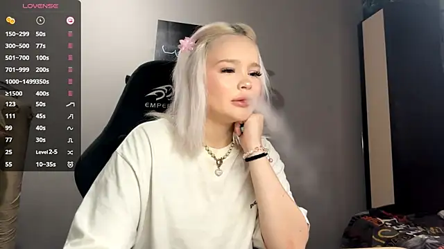 JoleneDorow online show from July 29, 1:27 am