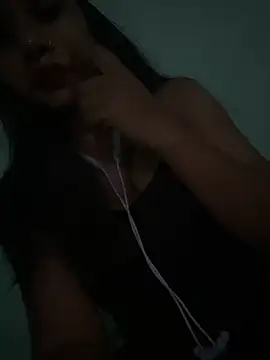 Miss-puhu online show from July 10, 9:32 am