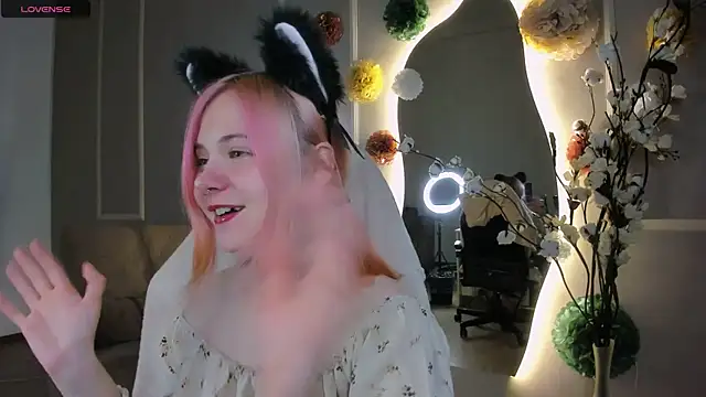 Miiu miiu online show from July 21, 8:42 pm