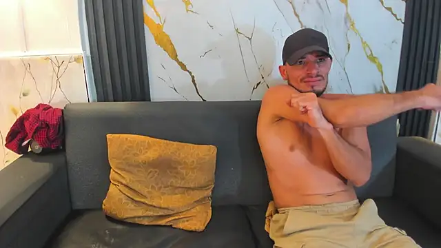 Brandon Bless online show from July 11, 4:51 pm