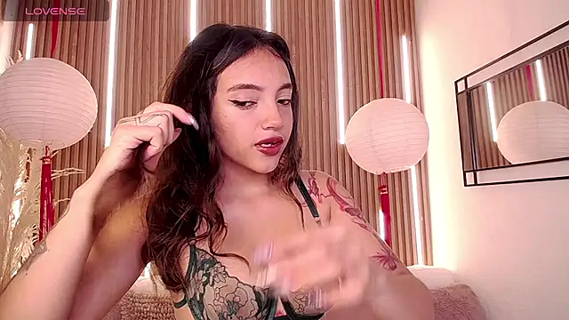 Victoria Leiya online show from July 17, 1:37 pm