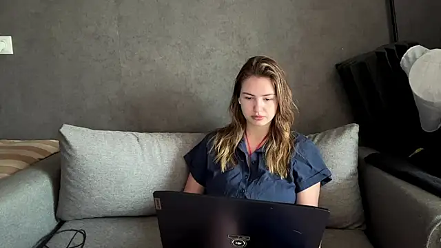 Four Our online show from July 18, 10:29 am
