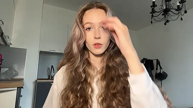ShyandSkinnyAlice online show from July 21, 12:28 pm