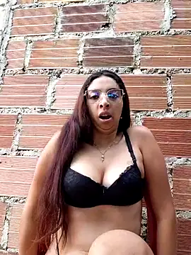 aziel ardiente online show from July 10, 11:10 am