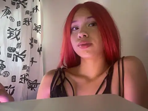 ElizElara online show from July 29, 10:10 pm