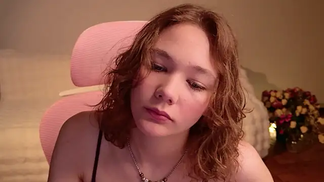 nisheva  online show from July 29, 2:33 am