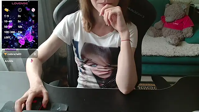   Alisa   online show from July 24, 4:05 pm