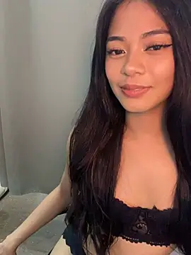 AsianBabyyy21 online show from July 28, 3:21 pm