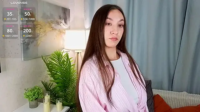 JinnyMenzella online show from July 16, 10:42 am
