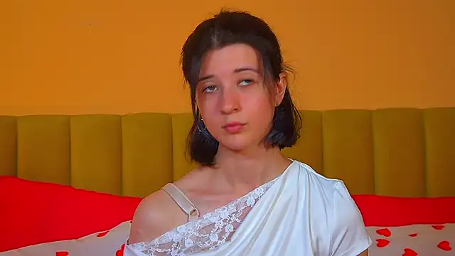 AnneAvelin online show from July 26, 6:26 pm
