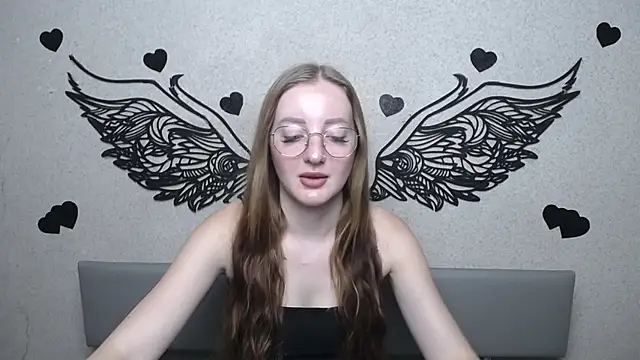 AnnaMills online show from July 20, 5:32 am