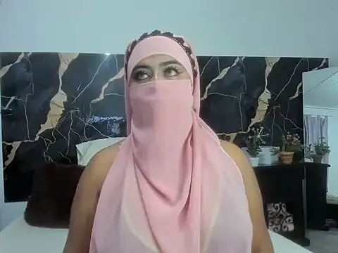 LucyWils online show from July 23, 11:57 pm