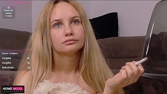 icebluebabe  online show from July 24, 2:09 am