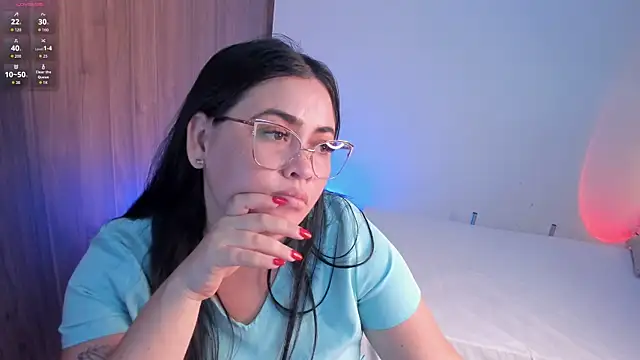 mafe montiel online show from July 27, 7:00 pm