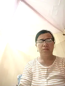 Chilly-wet online show from July 27, 2:25 pm