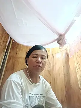 Chilly-wet online show from July 8, 2:08 pm