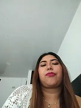 XamantaCurvy online show from July 16, 8:24 pm