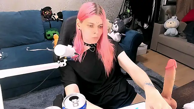 LunaPink69 online show from July 26, 1:46 am