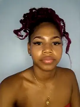 LittleCataleya online show from July 14, 10:32 am