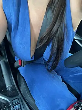 brunettemilf01 online show from July 21, 1:23 pm