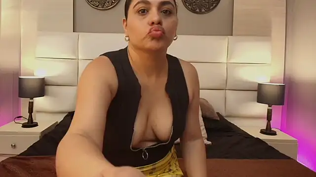 MariaBelenX online show from July 30, 1:23 pm
