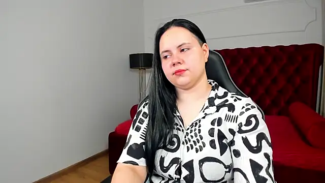 DaisyHarts online show from July 13, 5:41 am