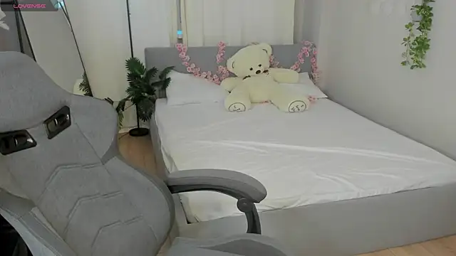 ChloexBarbie online show from July 28, 2:13 pm