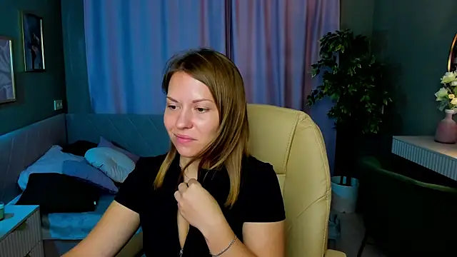 Kira Miragee online show from July 23, 1:58 am