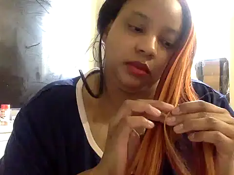 BRATTYSPOILEDDOMQUEEN online show from July 9, 10:44 pm