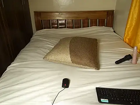 Bad ass bree online show from July 28, 3:26 am