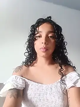 Molly00  online show from July 11, 10:32 pm