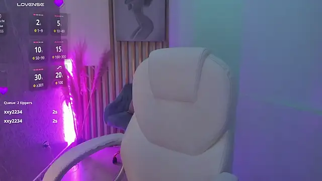 SecretDiamond  online show from July 23, 12:46 pm