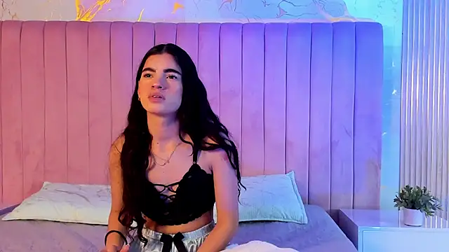 Mia Owensl online show from July 23, 12:02 pm