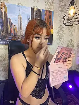 Roxy Fox 2 online show from July 19, 1:02 pm