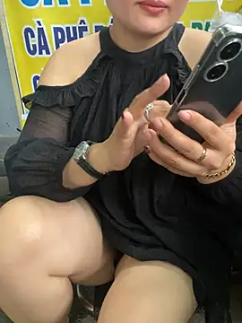 Lindana kiss online show from July 28, 11:59 pm