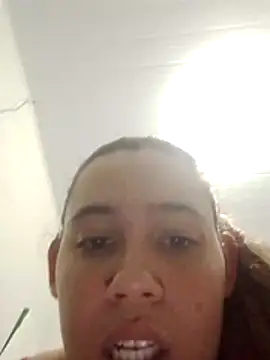 lohlopes online show from July 18, 12:36 am
