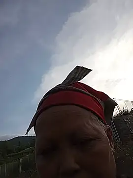 Single-M0m69 online show from July 24, 10:46 am