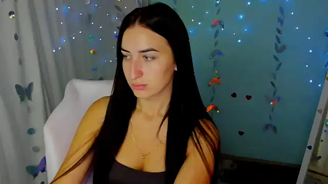 Star Emily  online show from July 14, 6:18 am