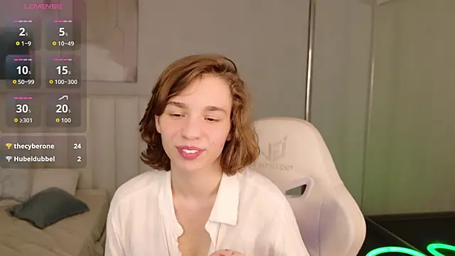 Rebecca Ford online show from July 28, 11:17 am