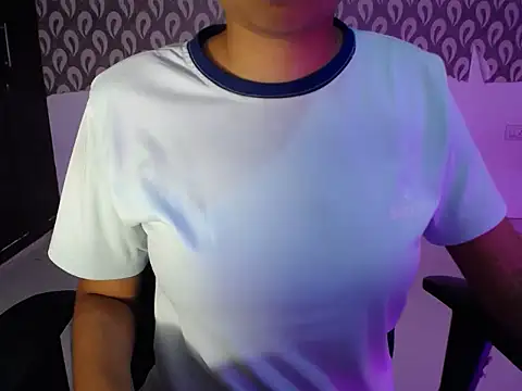 kiaraa 01 online show from July 9, 7:38 pm
