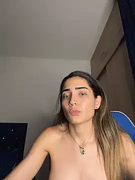 soymagdavega  online show from July 20, 10:39 am