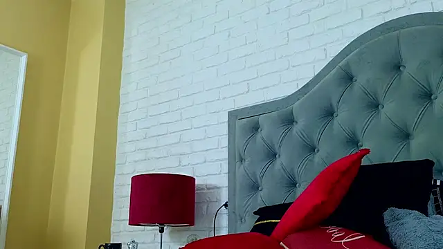 Roxy Marks online show from July 28, 11:17 am